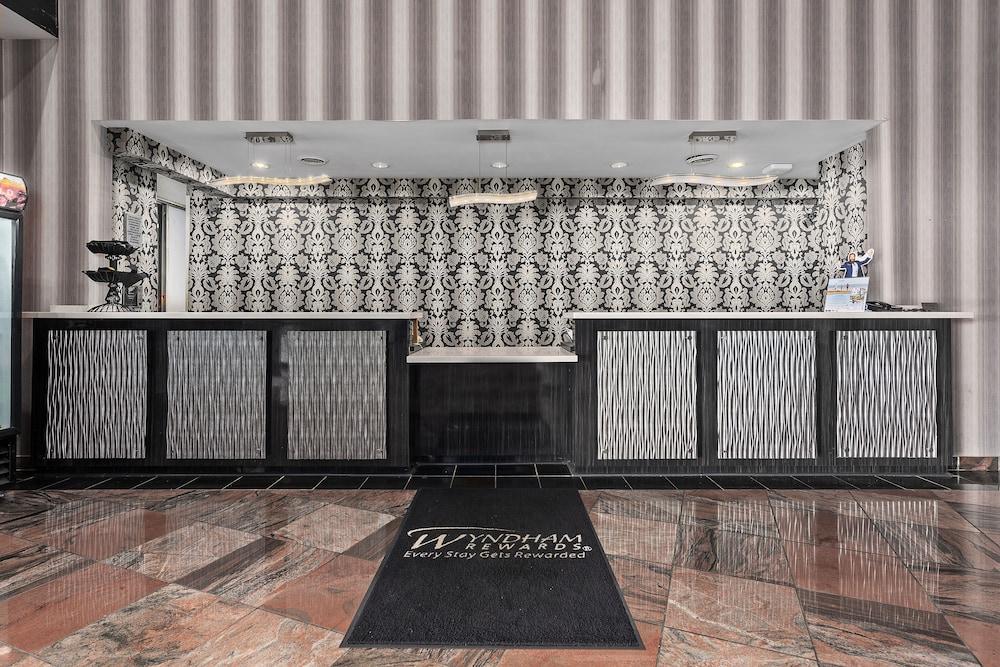 Wyndham Garden Norfolk Downtown Hotel Ngoại thất bức ảnh
