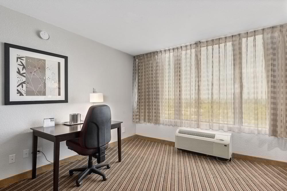 Wyndham Garden Norfolk Downtown Hotel Ngoại thất bức ảnh