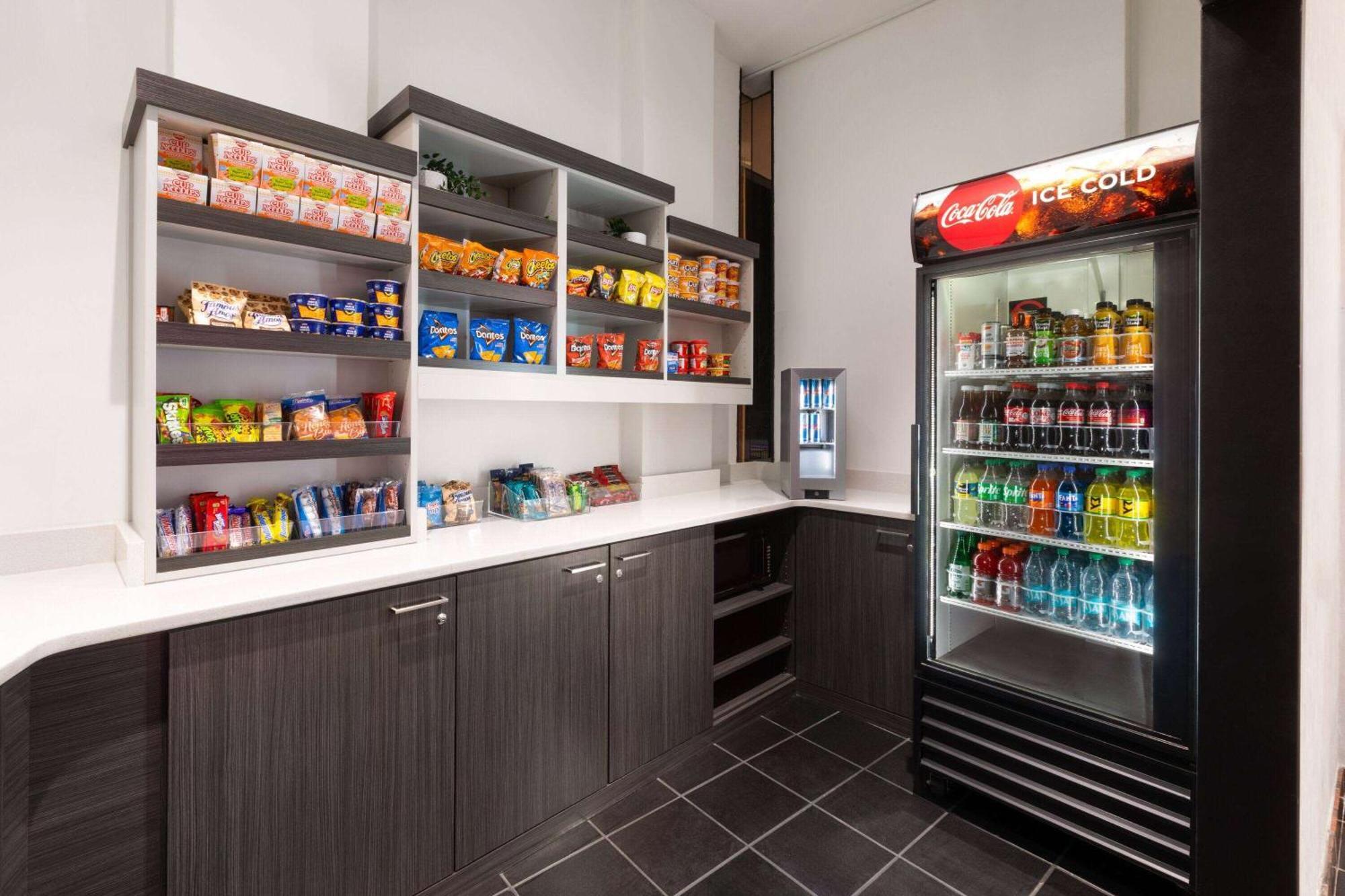 Wyndham Garden Norfolk Downtown Hotel Ngoại thất bức ảnh